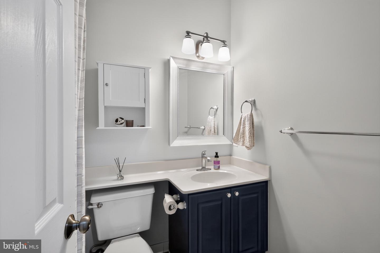 2331 Henshaw Pl #301 Property Photo 26