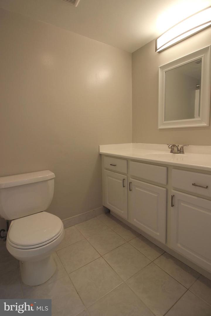 307 Yoakum Pkwy #1701 Property Photo 15
