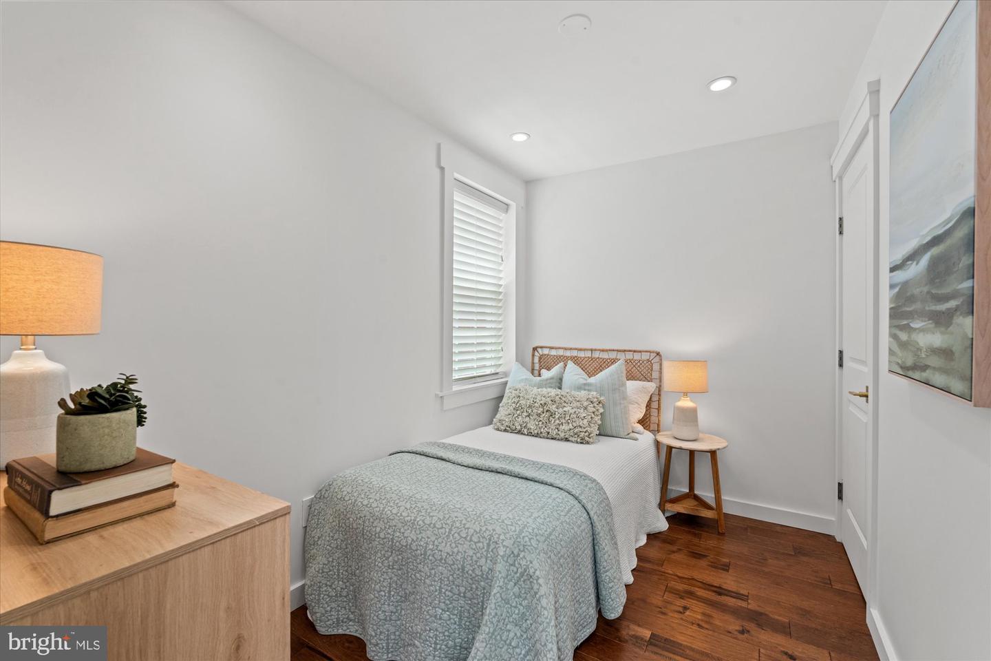 1208 Oronoco St Property Photo 23
