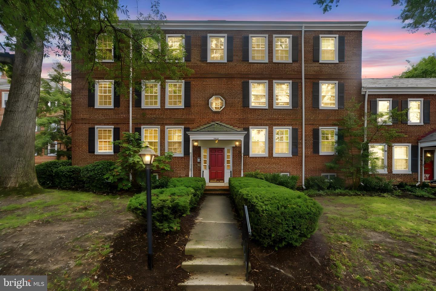 2994 S Columbus St S #b1 Property Photo 1