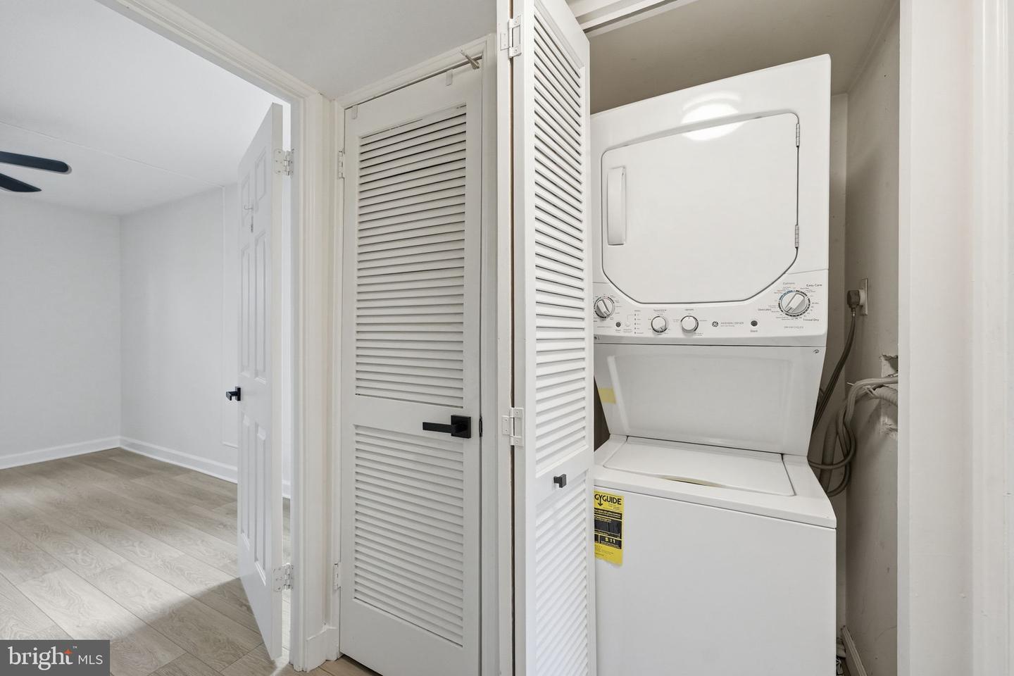 2994 S Columbus St S #b1 Property Photo 12