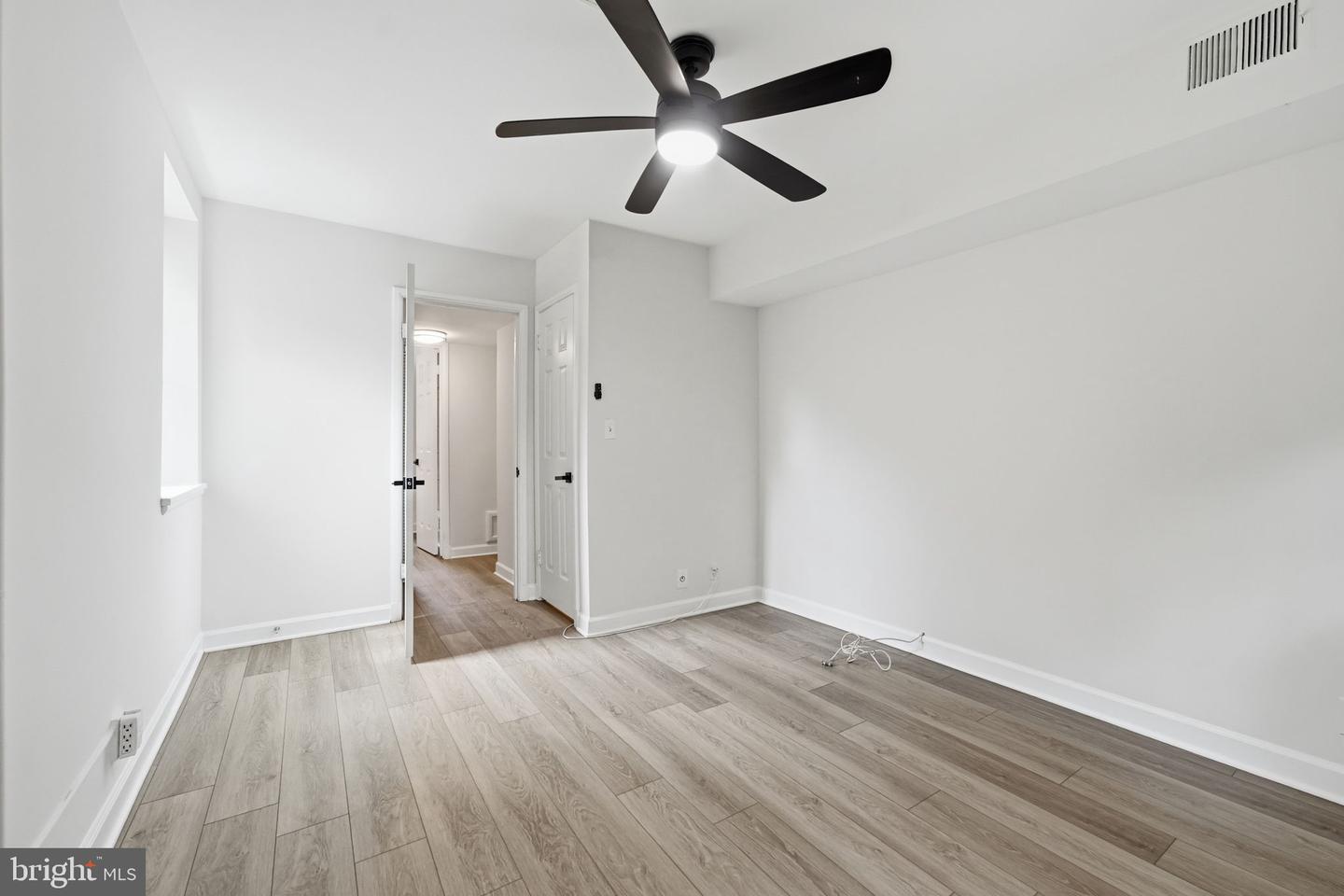 2994 S Columbus St S #b1 Property Photo 16