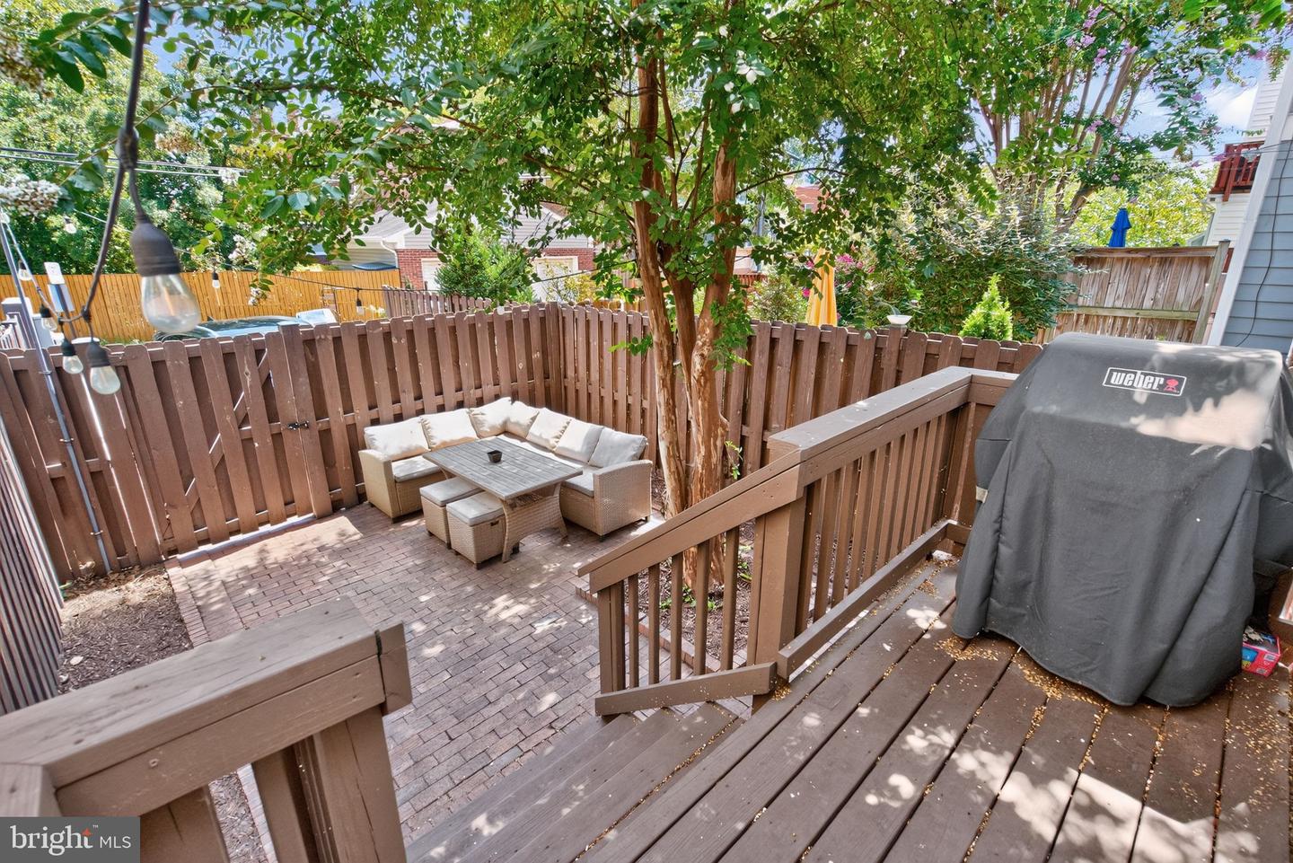 1217 Colonial Ave Property Photo 27