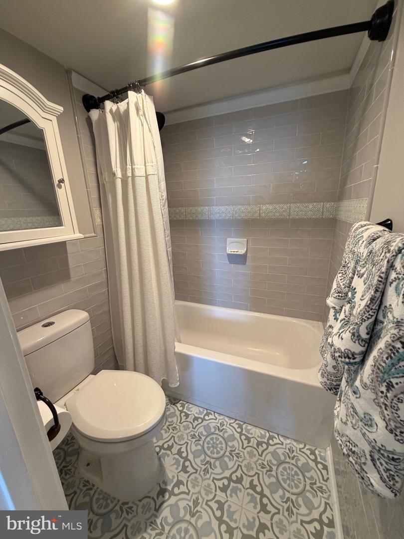 309 Yoakum Pkwy #1416 Property Photo 38