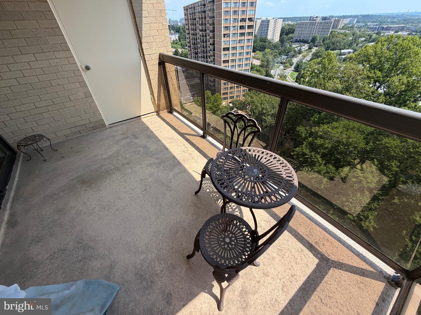 309 Yoakum Pkwy #1416 Property Photo 41