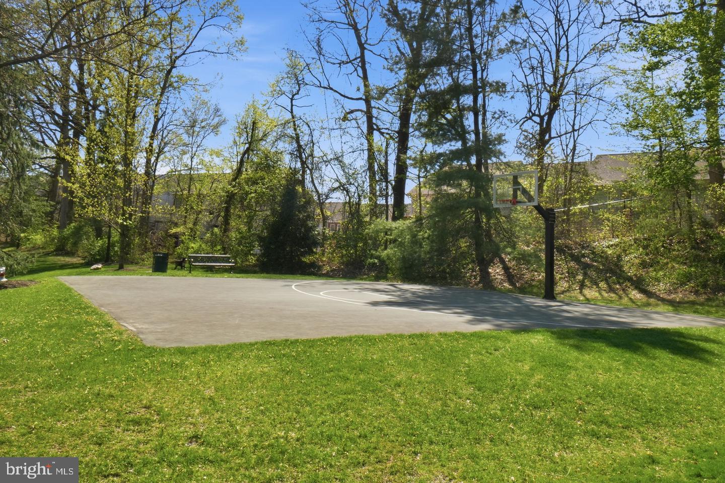 309 Yoakum Pkwy #1416 Property Photo 58