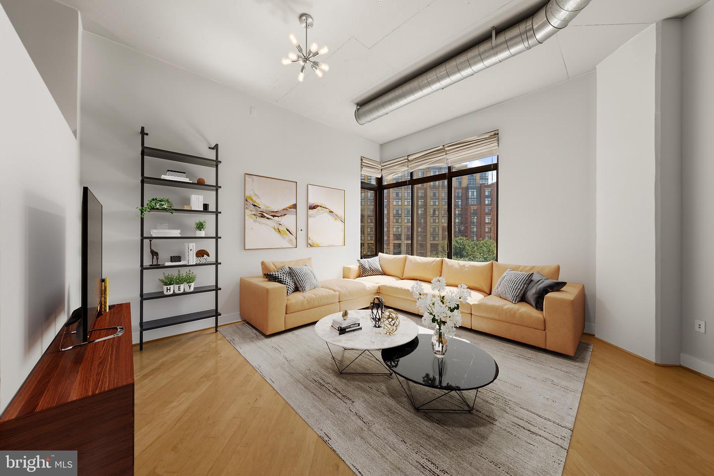 520 JOHN CARLYLE ST #417 Property Photo 1