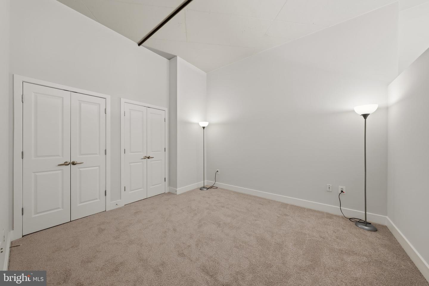 520 John Carlyle St #417 Property Photo 12