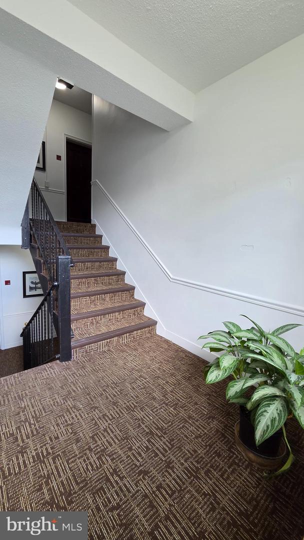 820-b S Washington St #227 Property Photo 2