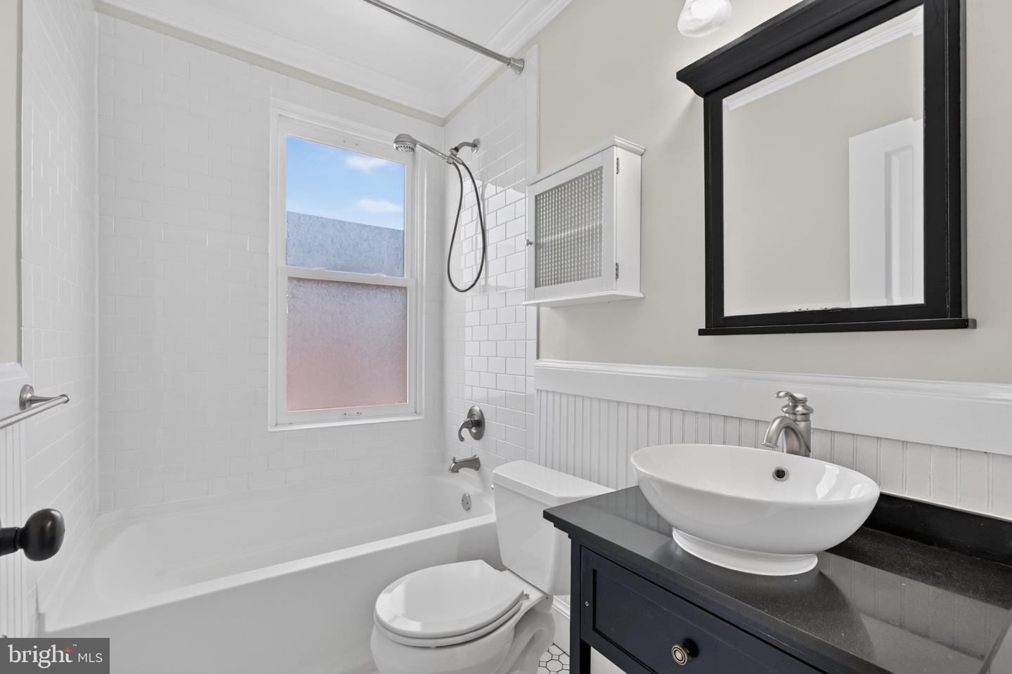 922 S Washington St #305 Property Photo 16
