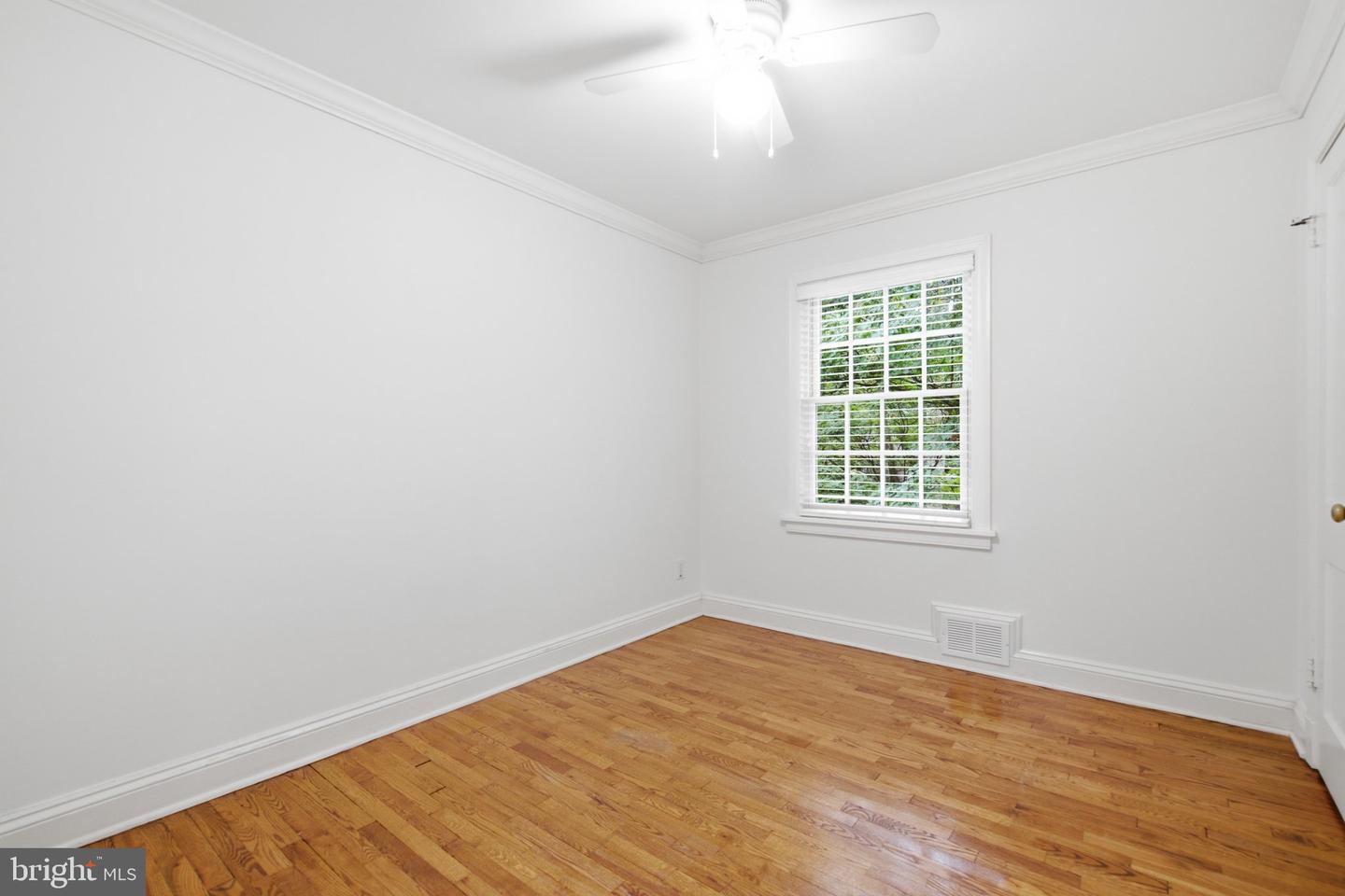2312 Valley Dr Property Photo 17