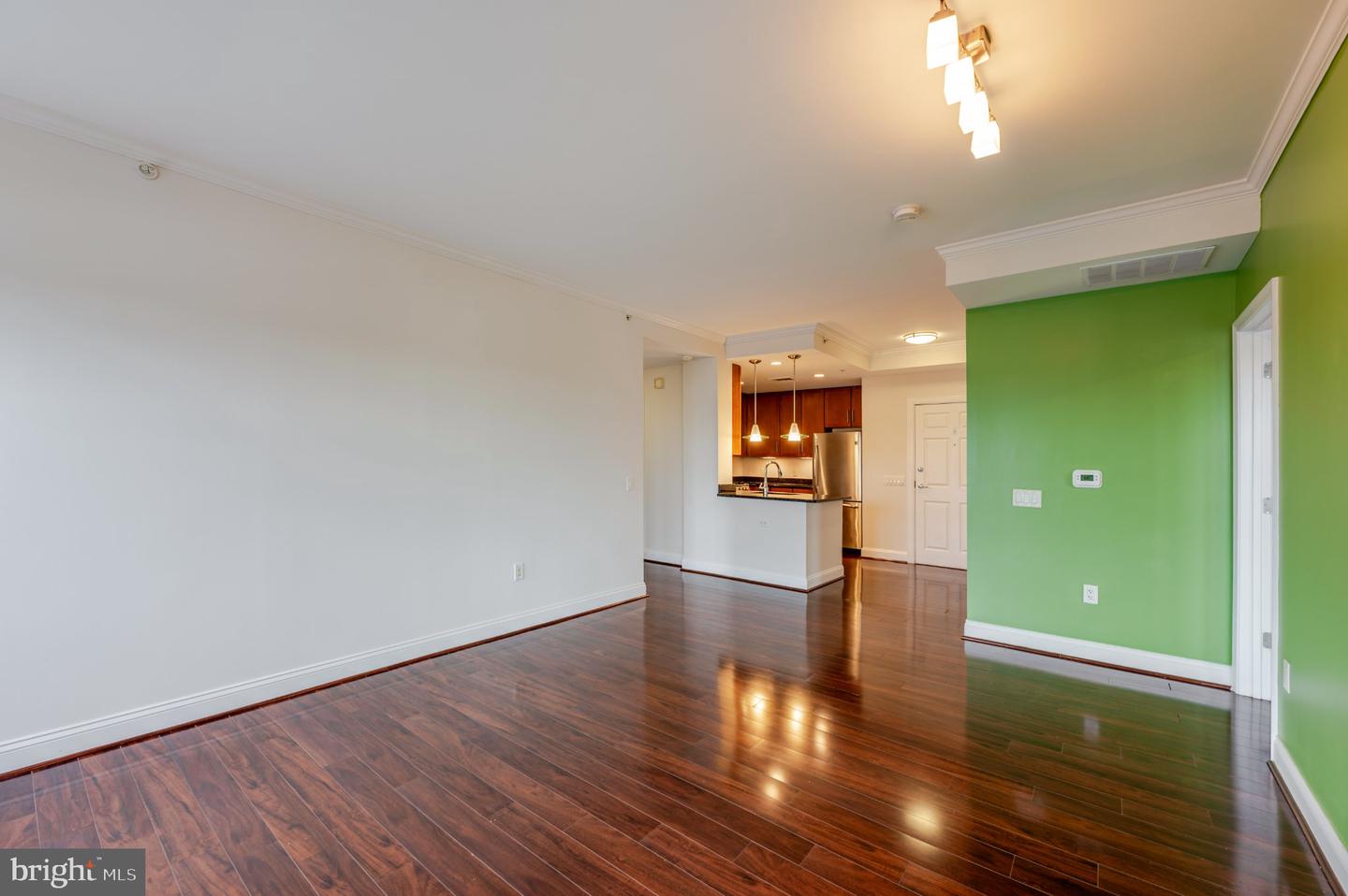 1111 Oronoco St #433 Property Photo 5