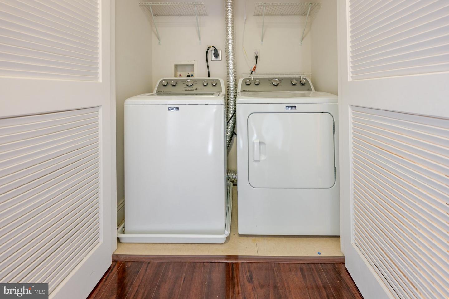 1111 Oronoco St #433 Property Photo 31