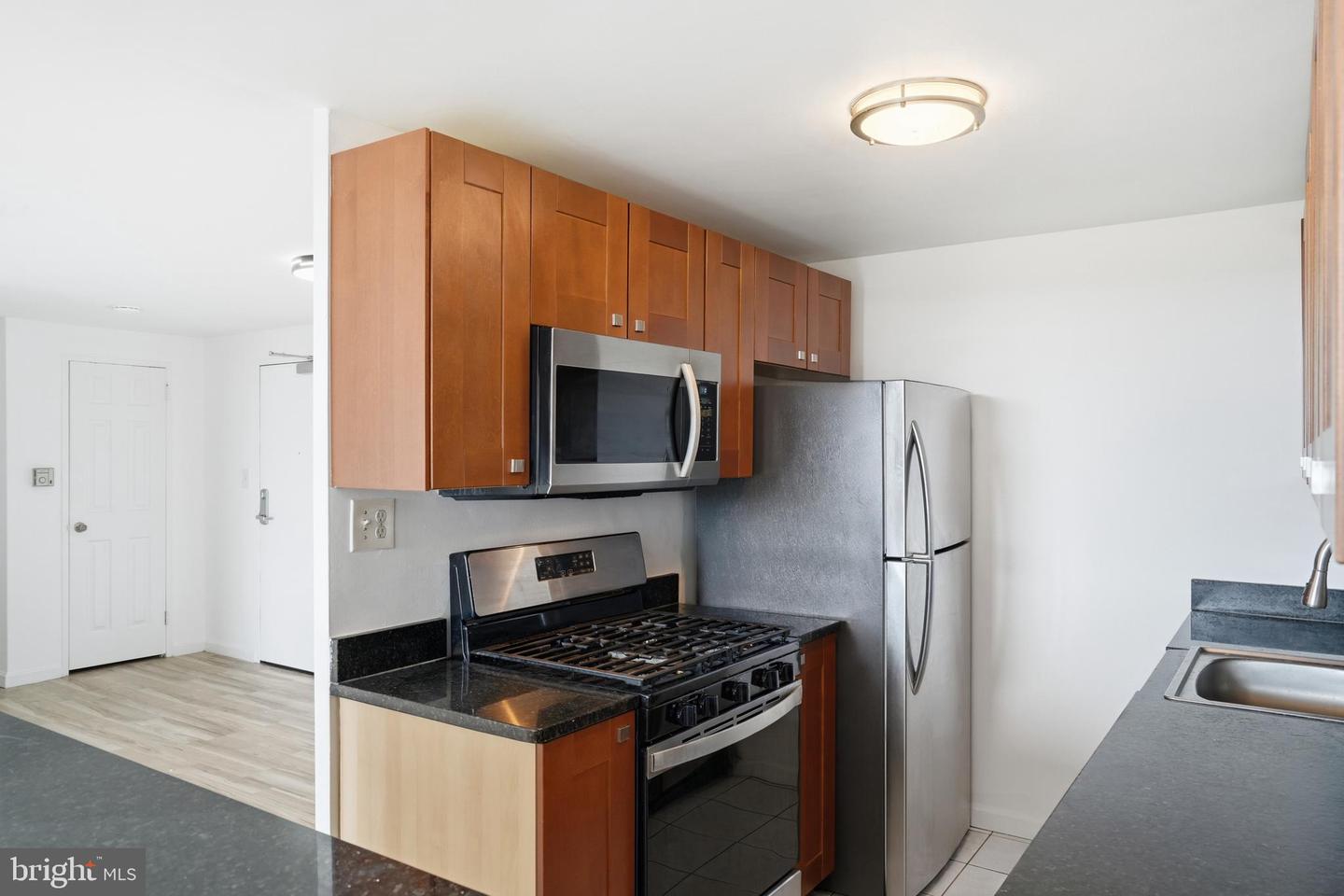 4600 Duke St #706 Property Photo 10