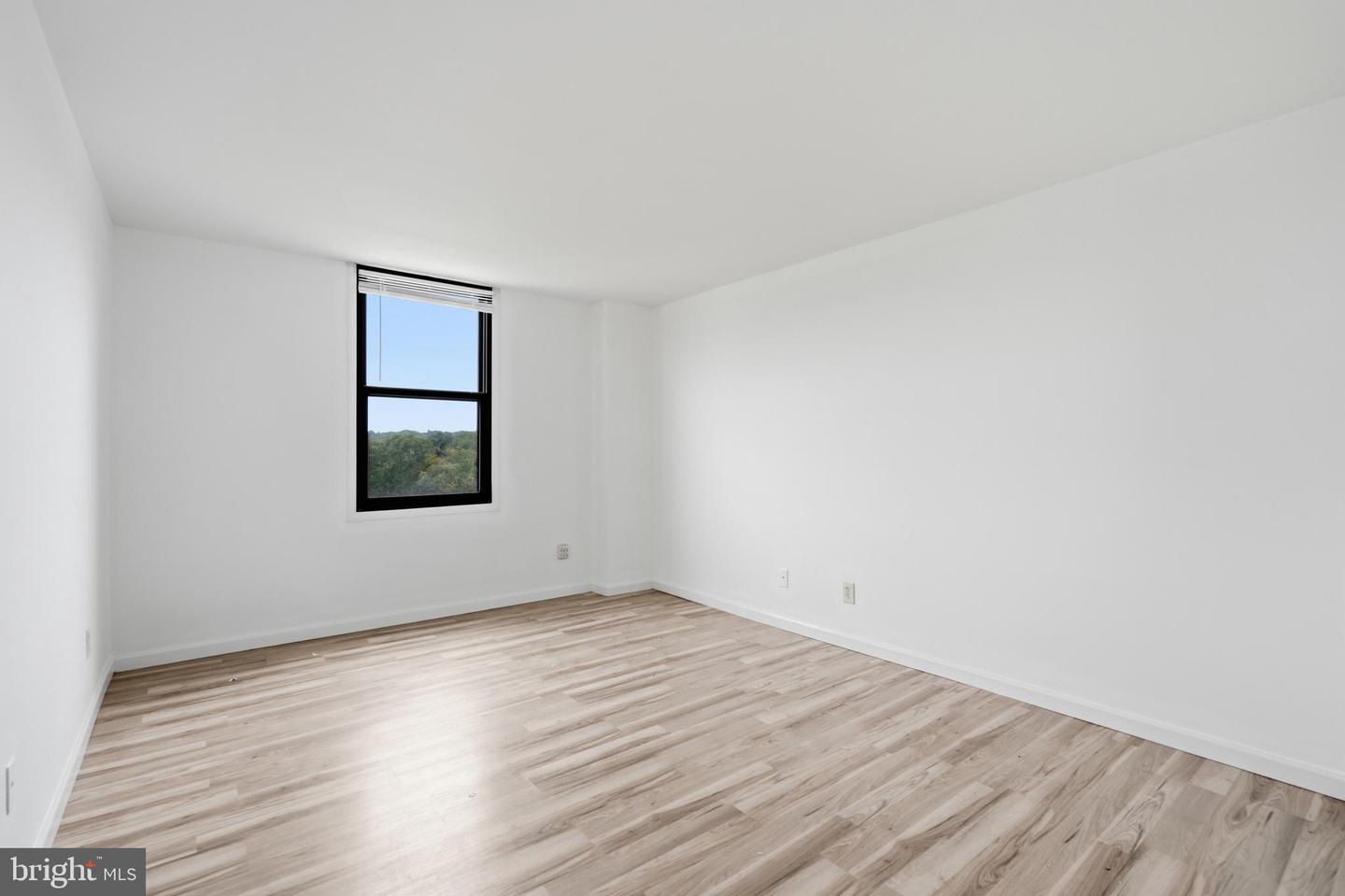 4600 Duke St #706 Property Photo 17