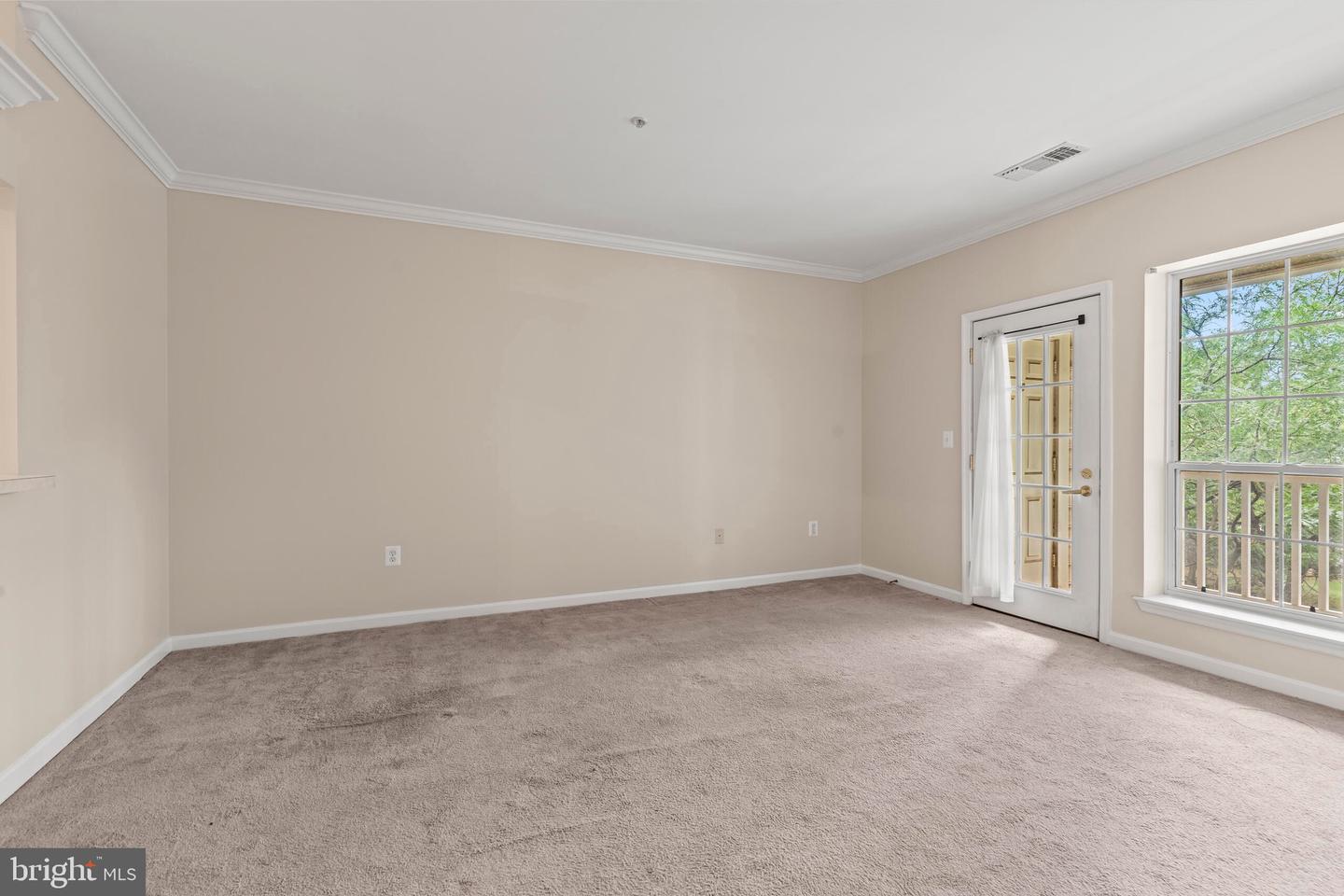 4551 Strutfield Ln #4125 Property Photo 4