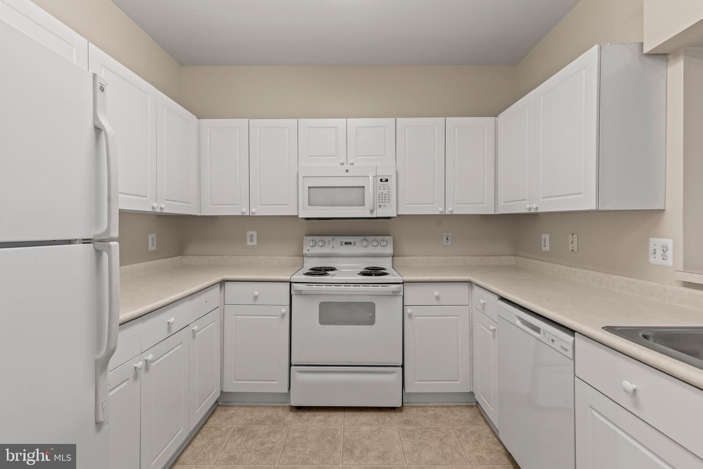 4551 Strutfield Ln #4125 Property Photo 9