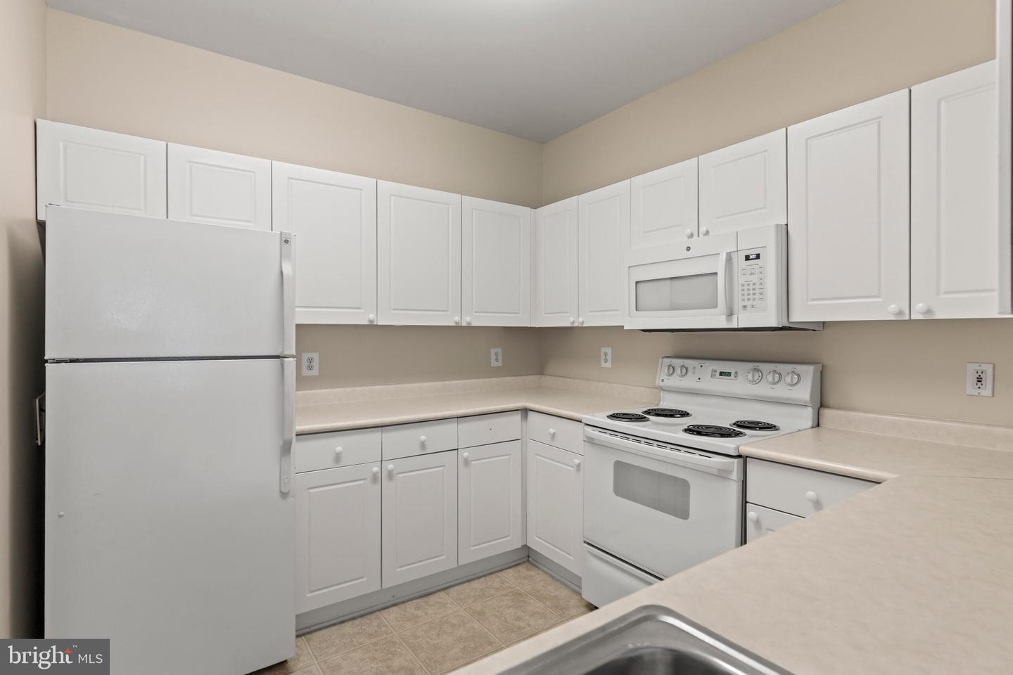 4551 Strutfield Ln #4125 Property Photo 10