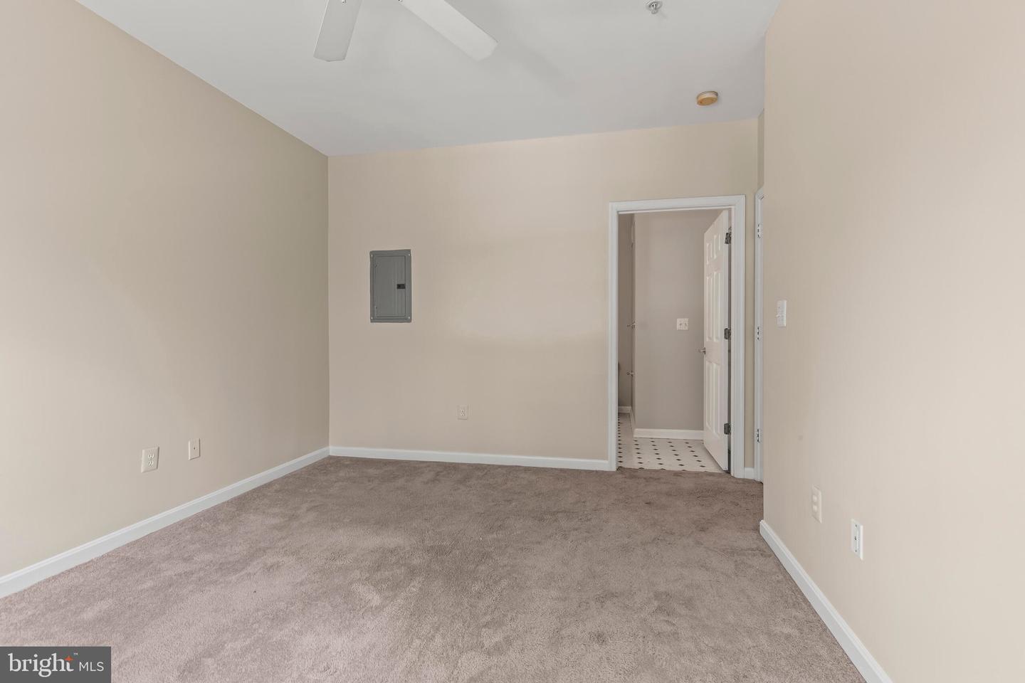 4551 Strutfield Ln #4125 Property Photo 13