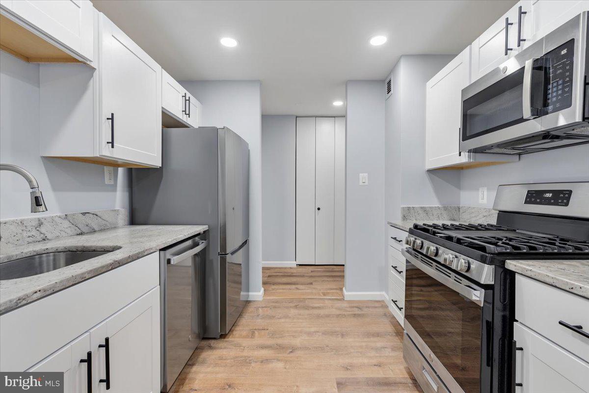 4520 King St #601 Property Photo 13
