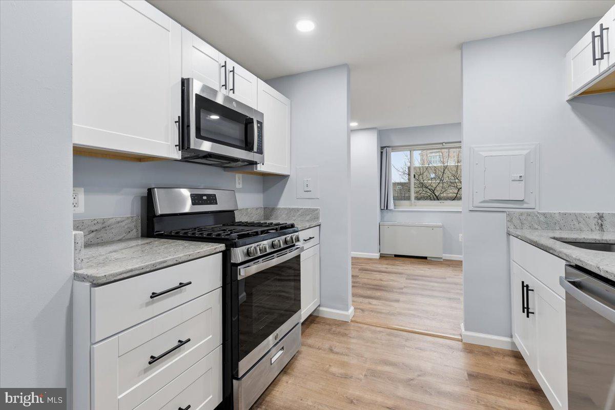 4520 King St #601 Property Photo 15