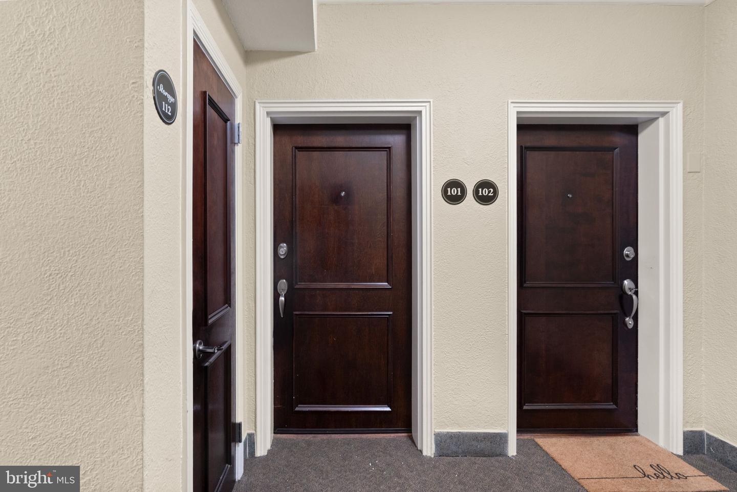 718 S Washington St #101 Property Photo 16