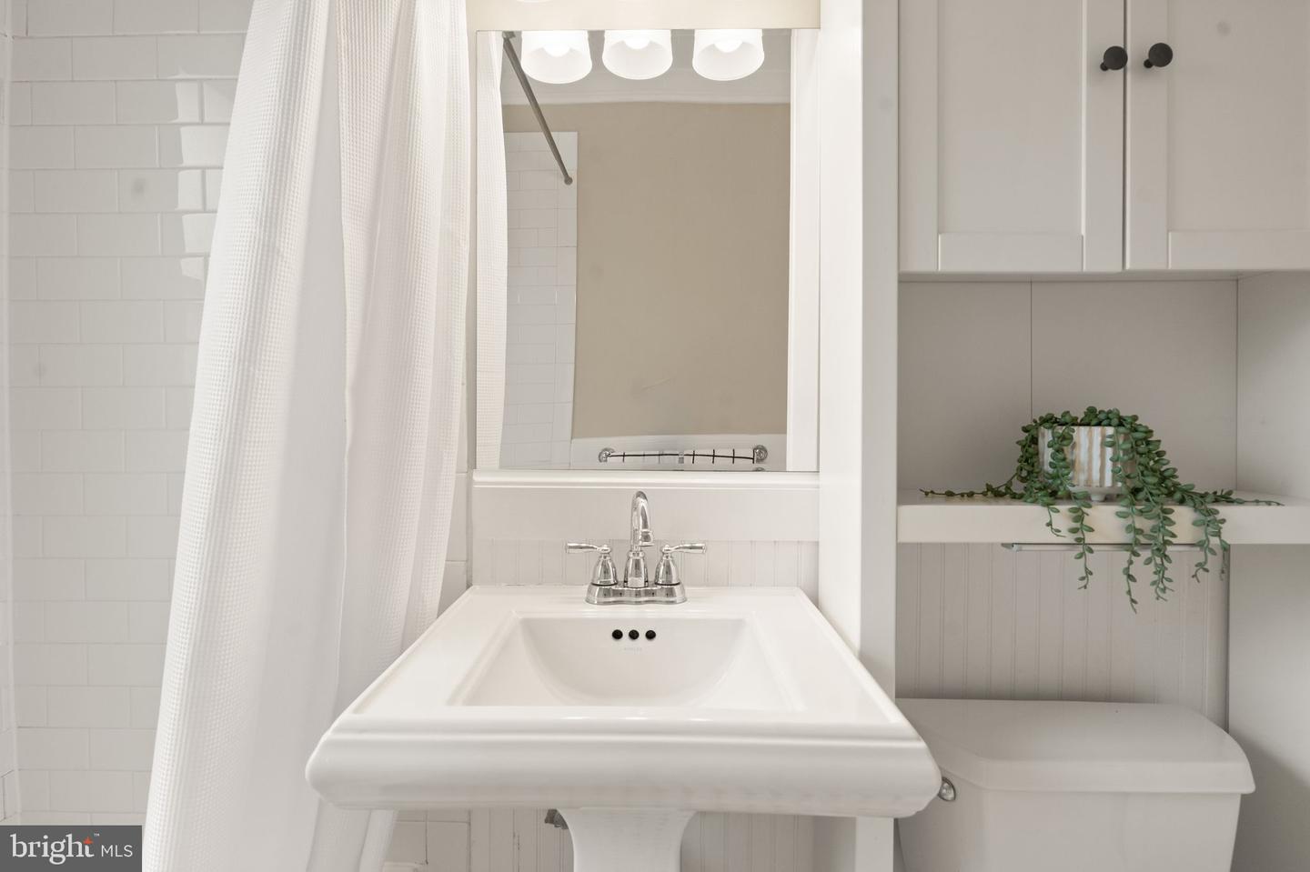 718 S Washington St #101 Property Photo 45
