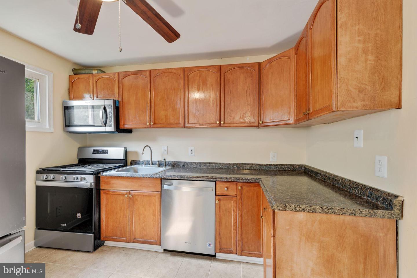 109 E Reed Ave #1/2 Property Photo 16