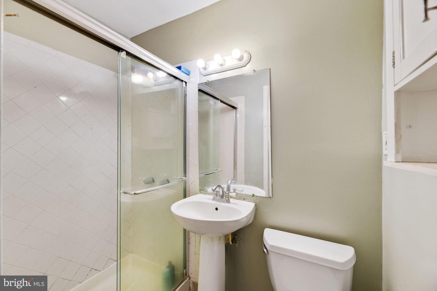109 E Reed Ave #1/2 Property Photo 19