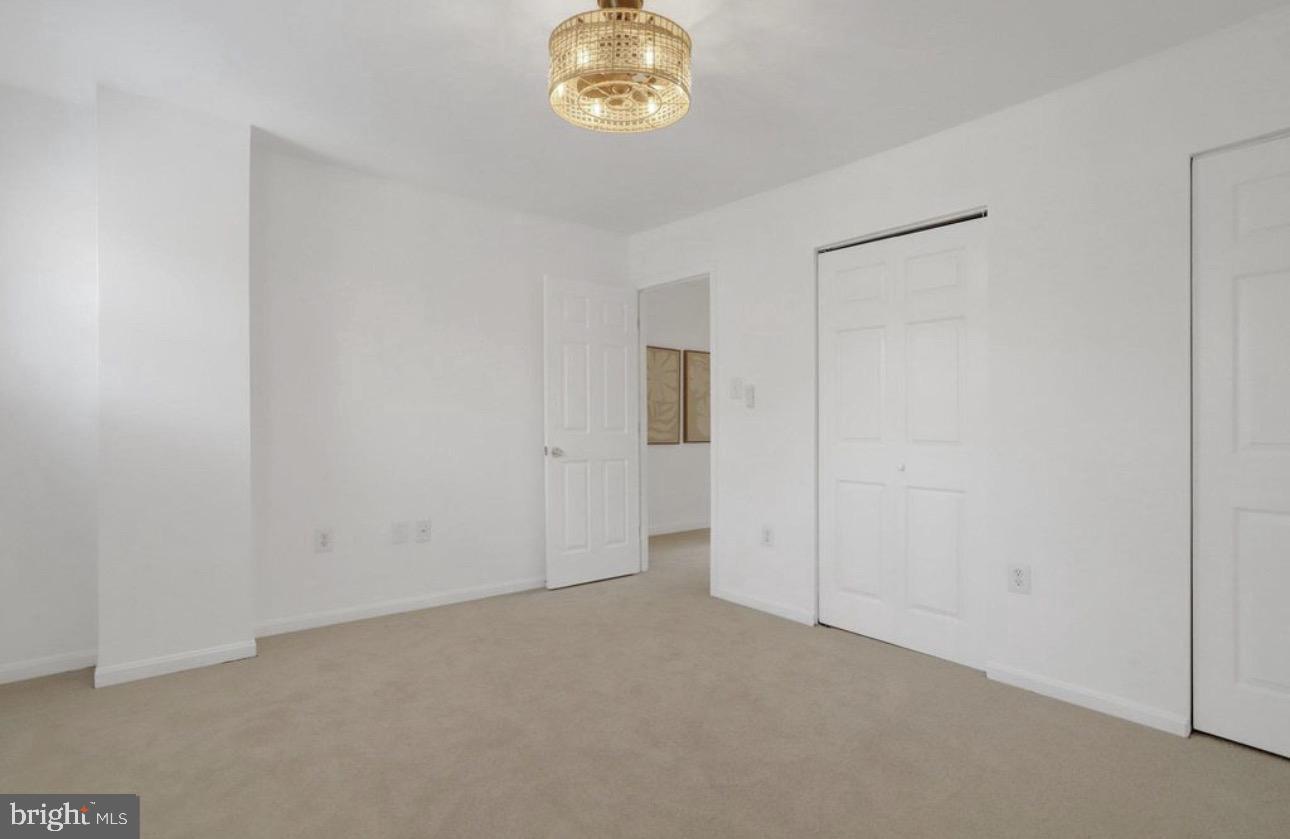 5934 Mayflower Ct Property Photo 14