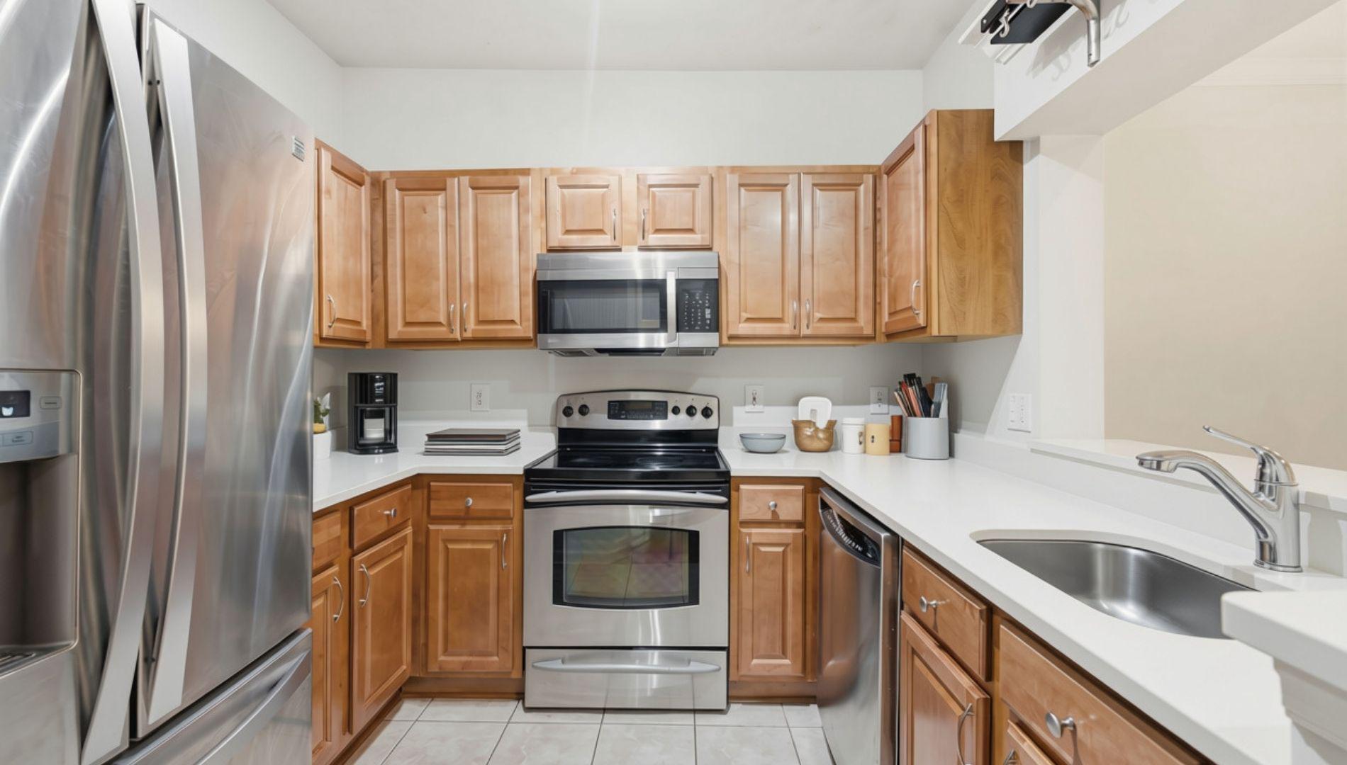 4551 Strutfield Ln #4403 Property Photo 4