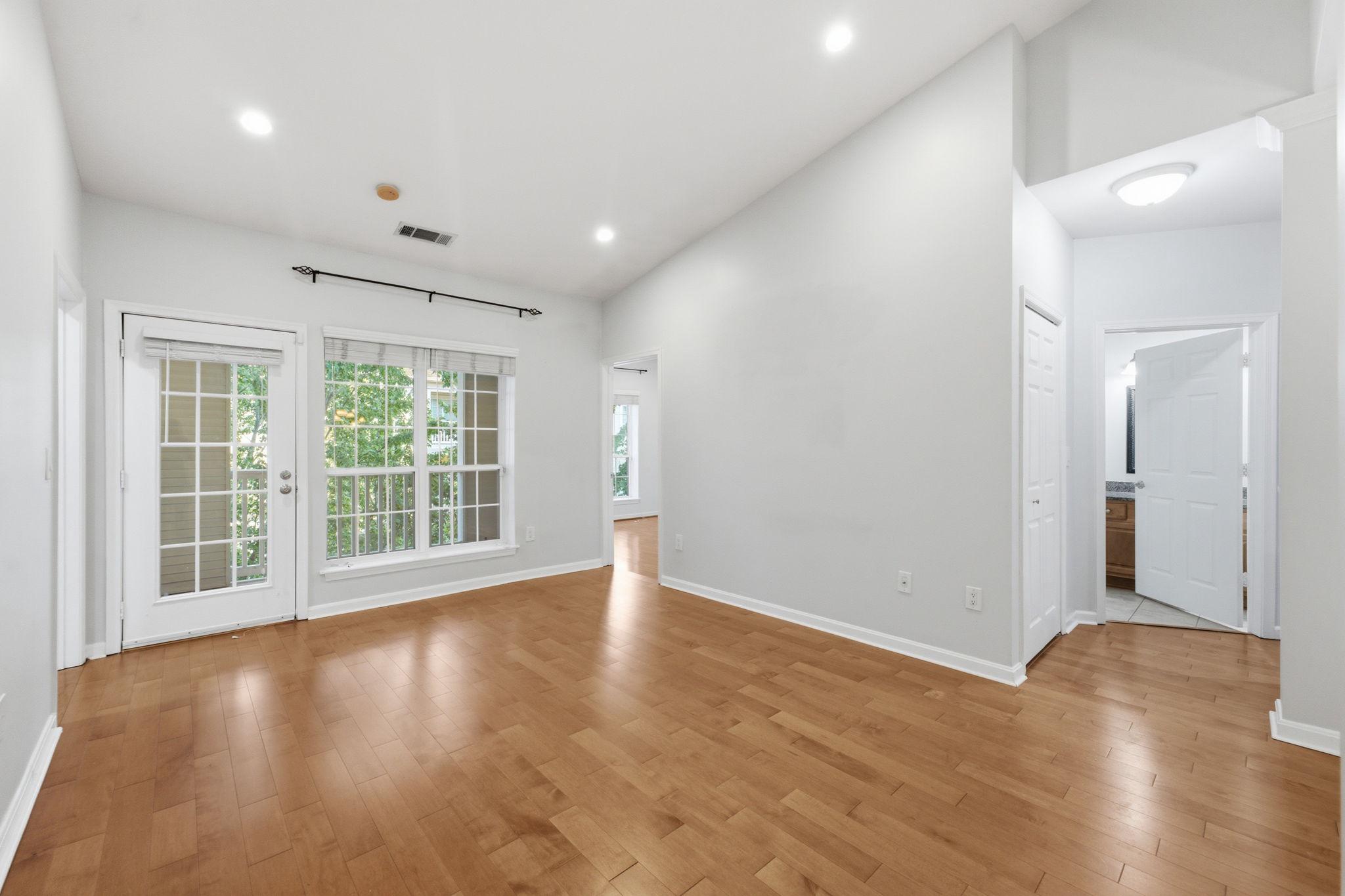 4551 Strutfield Ln #4403 Property Photo 23