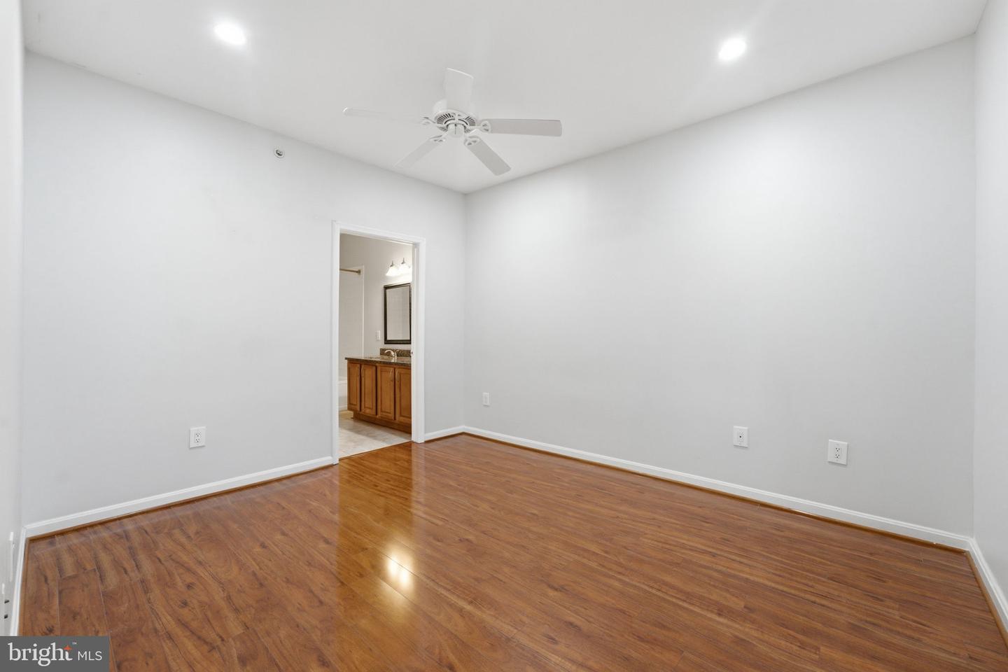 4551 Strutfield Ln #4403 Property Photo 27