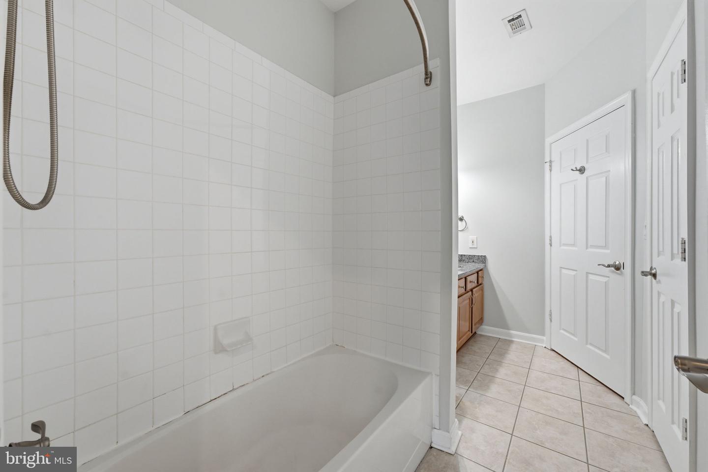4551 Strutfield Ln #4403 Property Photo 29