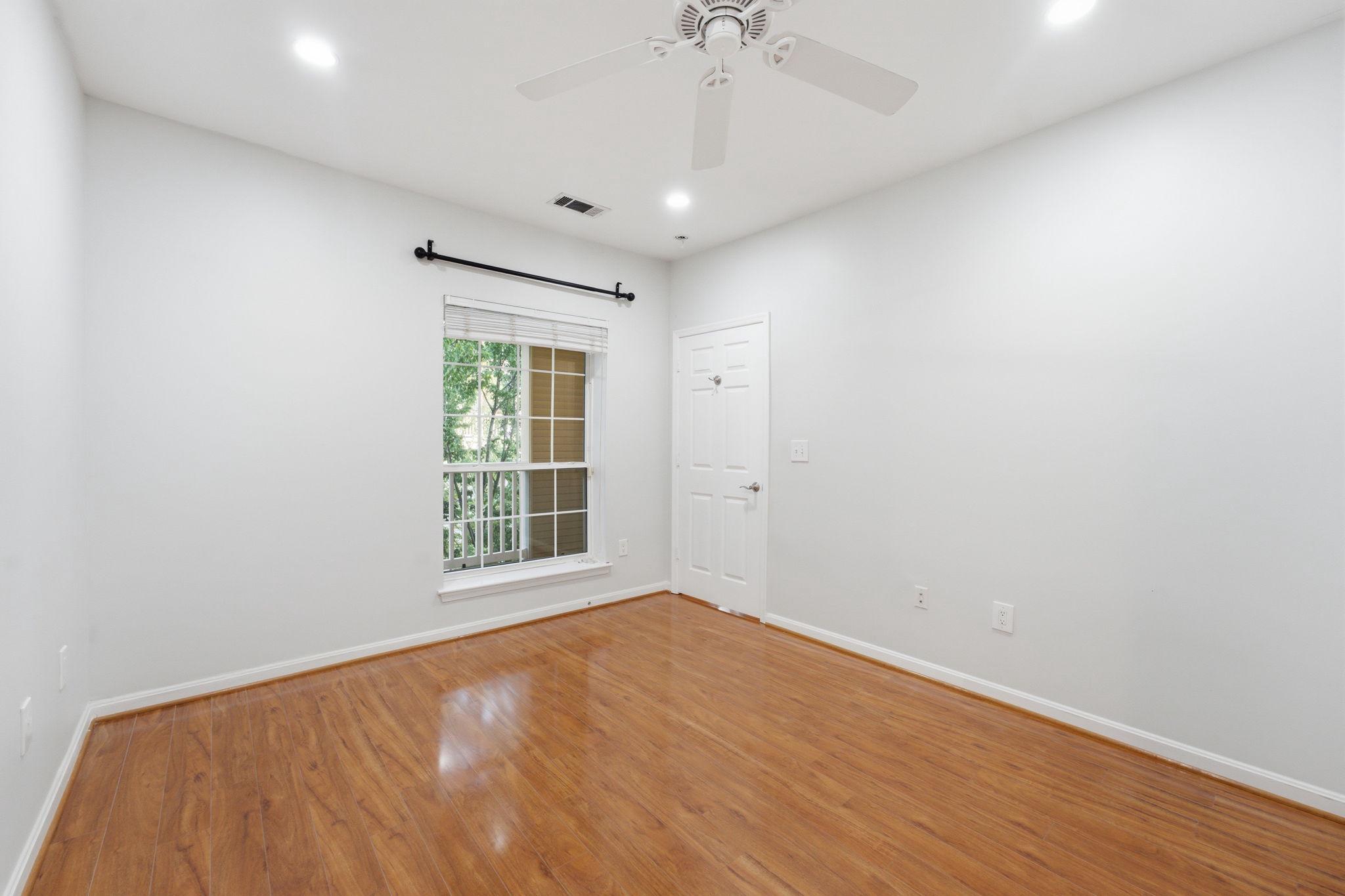 4551 Strutfield Ln #4403 Property Photo 31