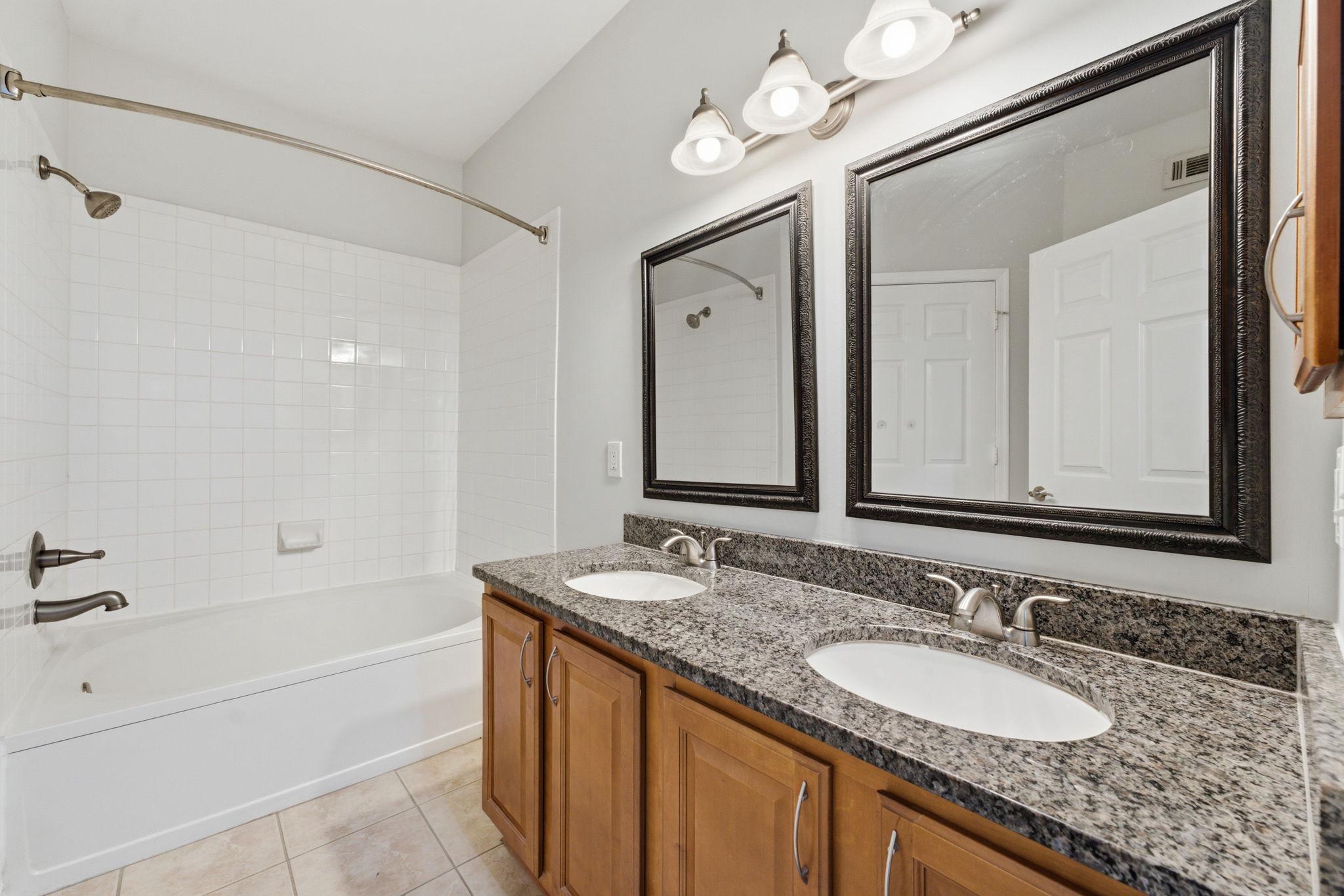 4551 Strutfield Ln #4403 Property Photo 34