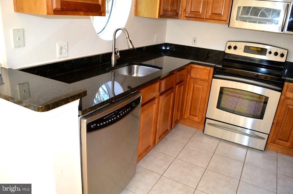 4550 Strutfield Ln #2129 Property Photo 11