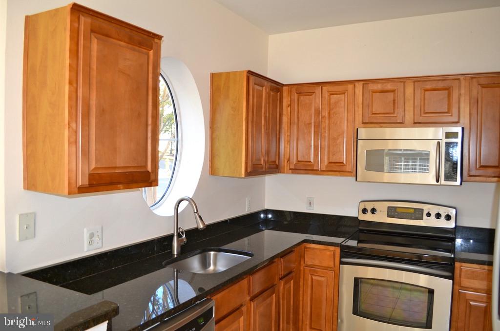 4550 Strutfield Ln #2129 Property Photo 13