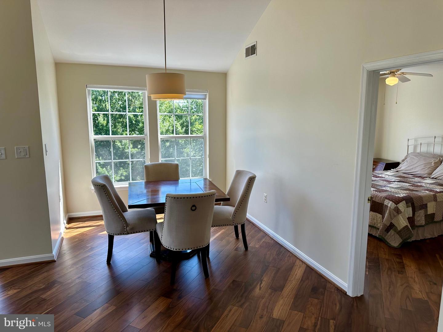 171 Somervelle St #404 Property Photo 10