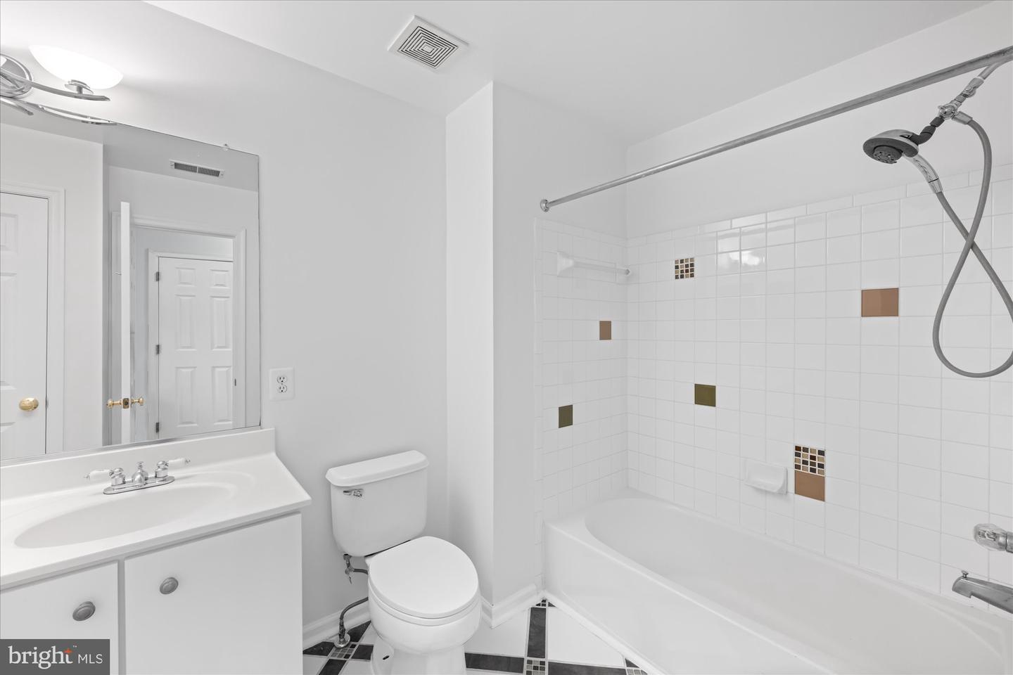 329 Helmuth Ln Property Photo 23