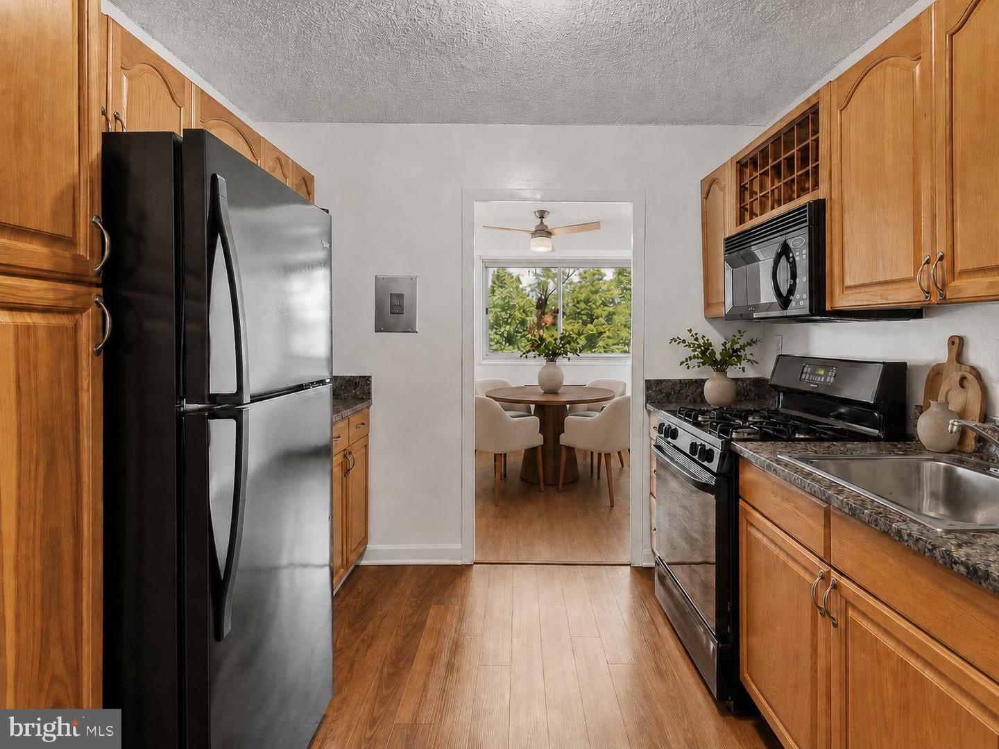 2500 N Van Dorn St #205 Property Photo 15