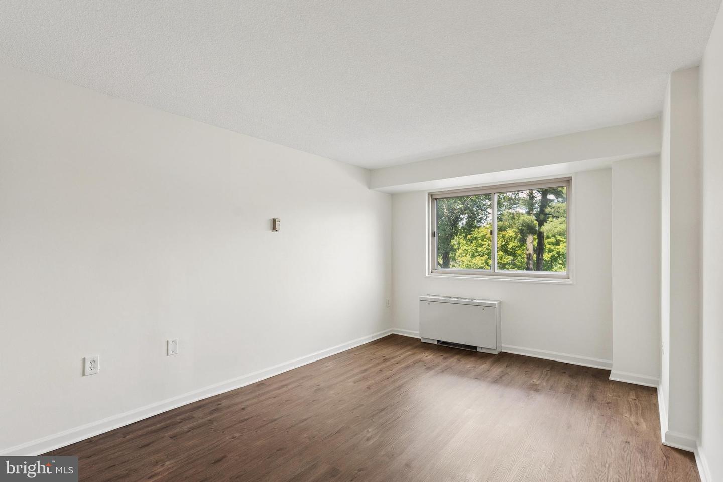 2500 N Van Dorn St #205 Property Photo 19