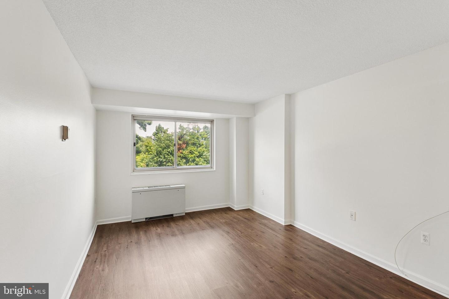 2500 N Van Dorn St #205 Property Photo 23