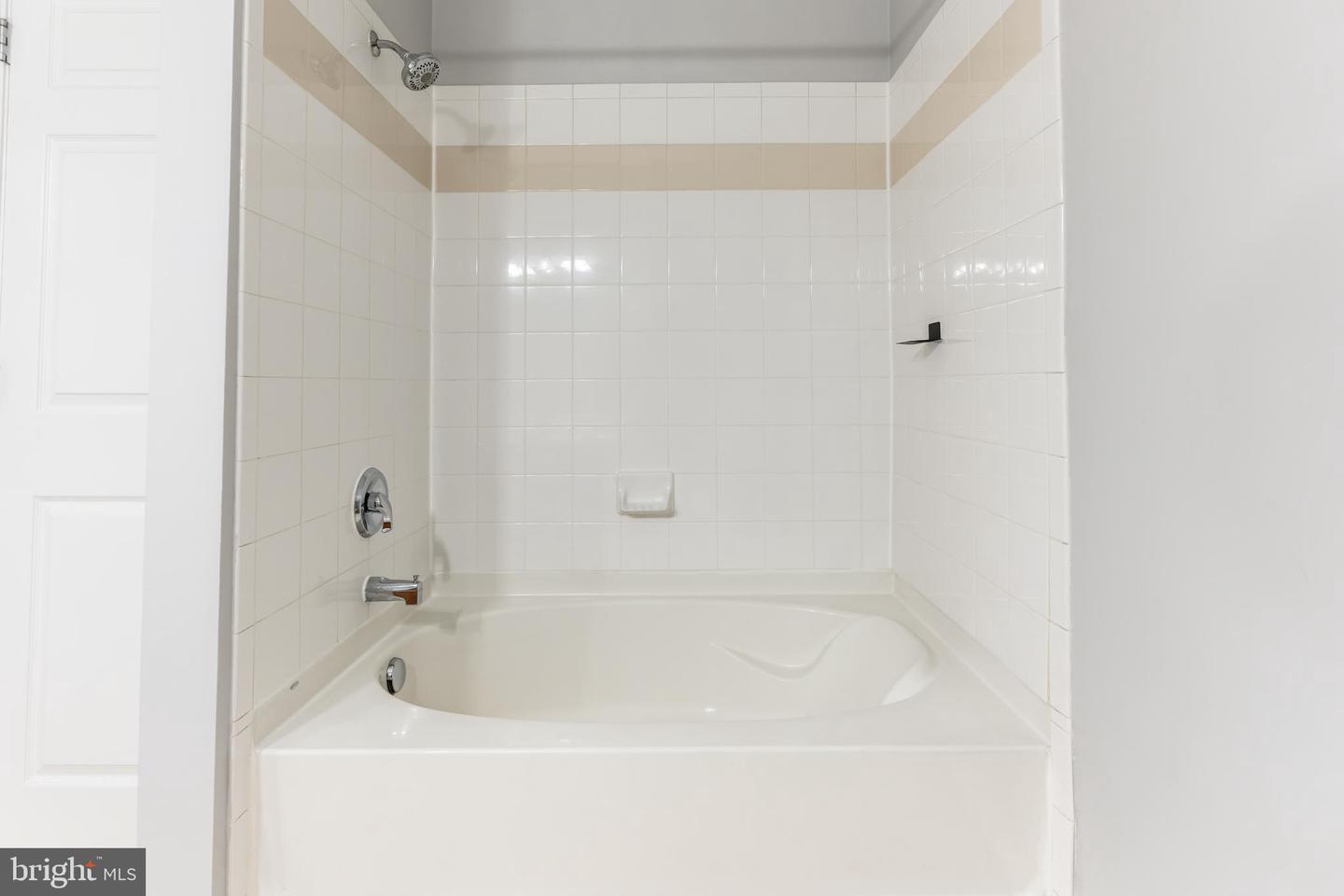 4850 Eisenhower Ave #115 Property Photo 23