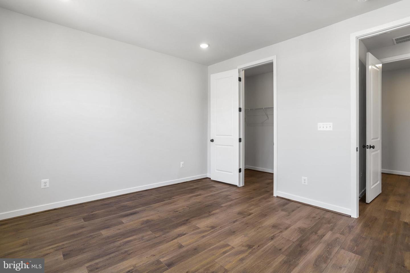 133 Warburton Street Property Photo 39