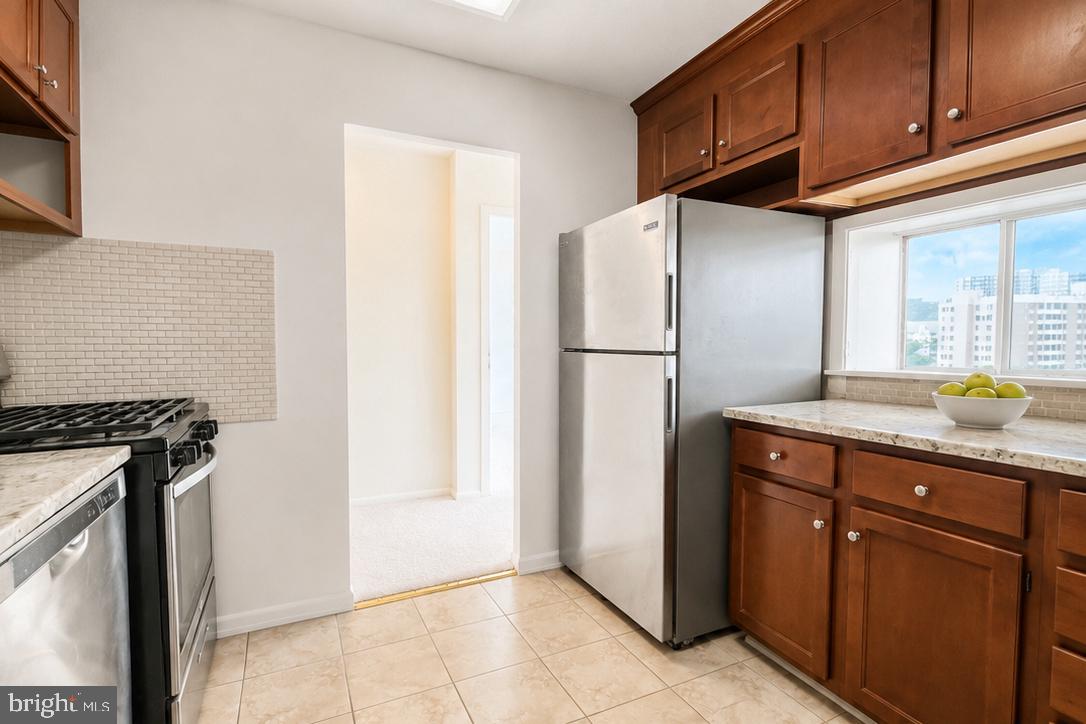 5340 Holmes Run Pkwy #907 Property Photo 7