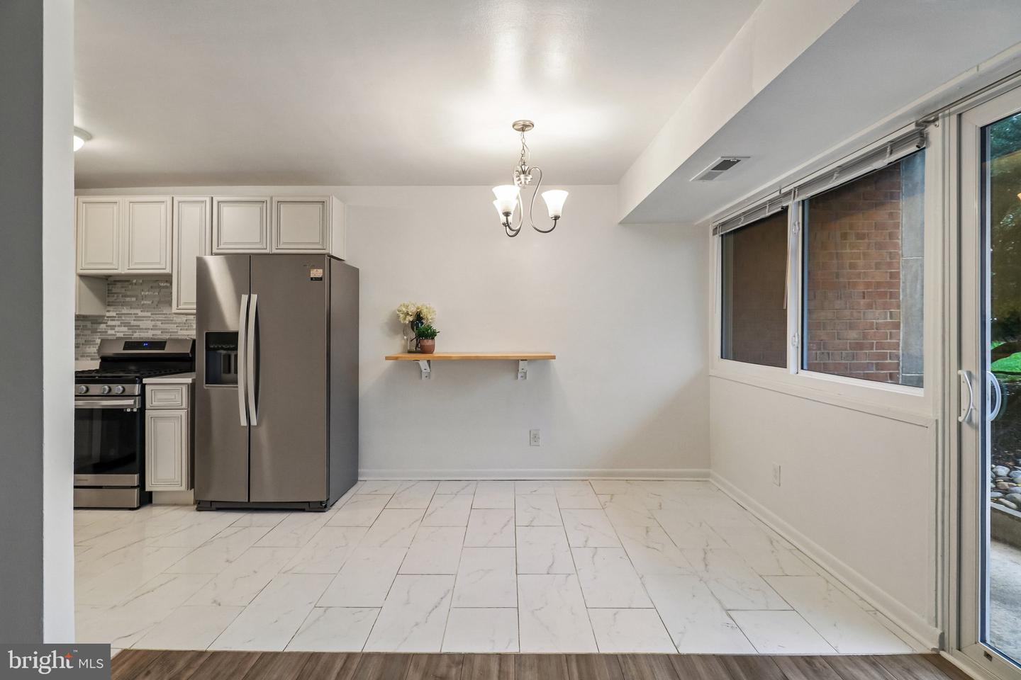 5831 Quantrell Ave #t2 Property Photo 16