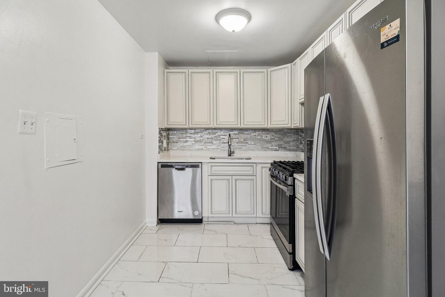 5831 Quantrell Ave #t2 Property Photo 19