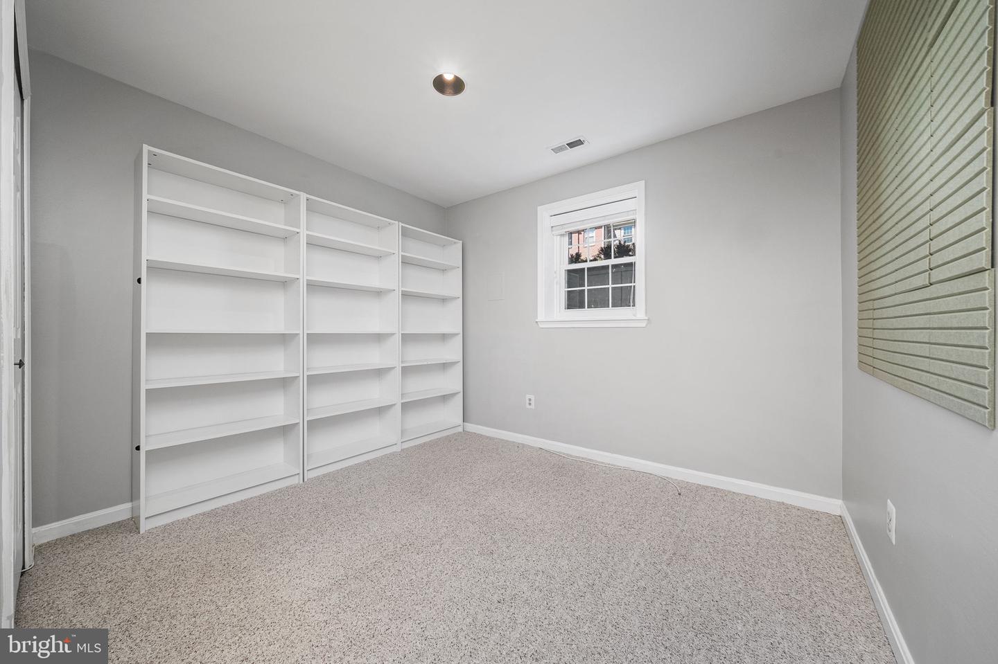 1258 Quaker Hill Dr Property Photo 38