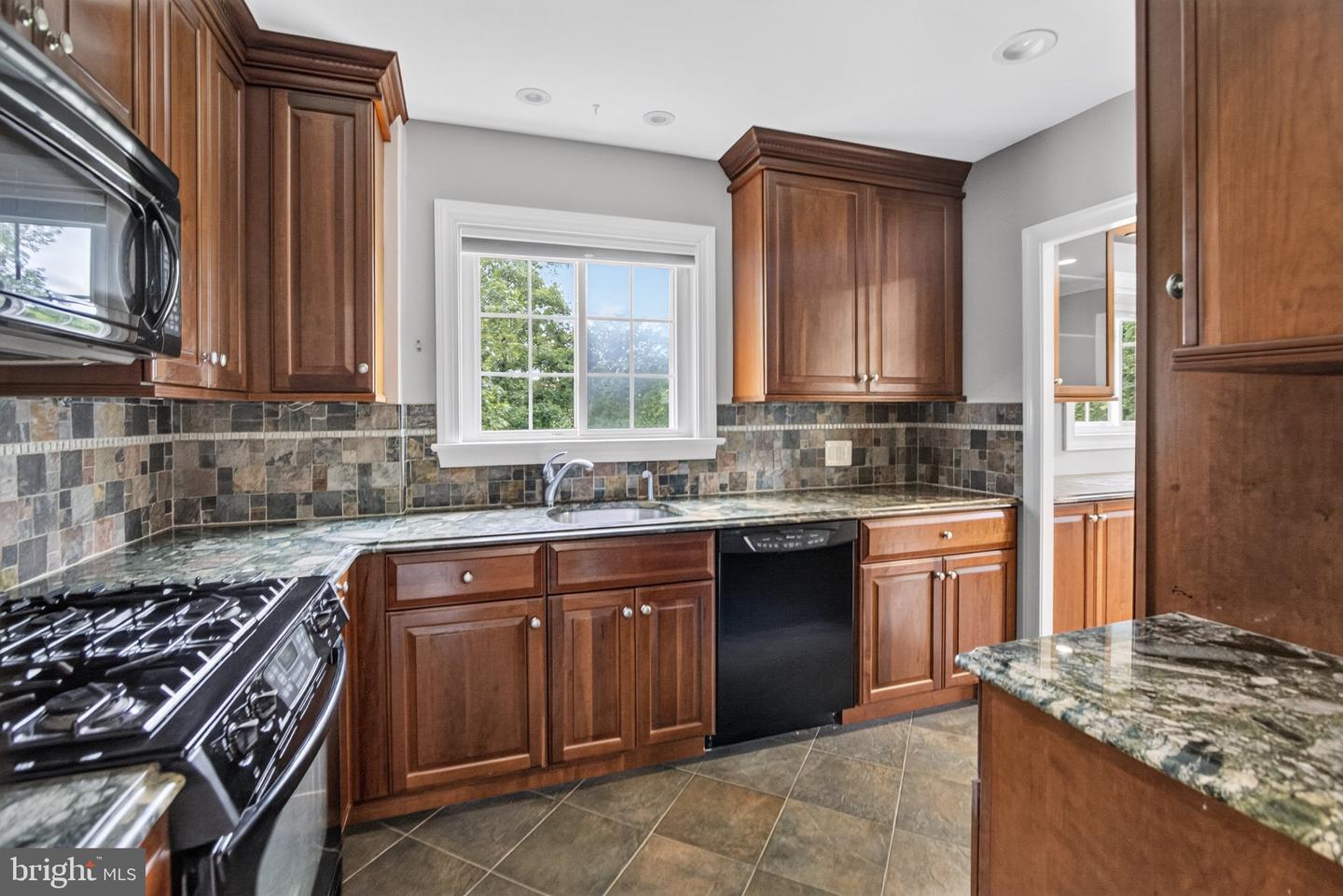 3250 MARTHA CUSTIS DR Property Photo 1